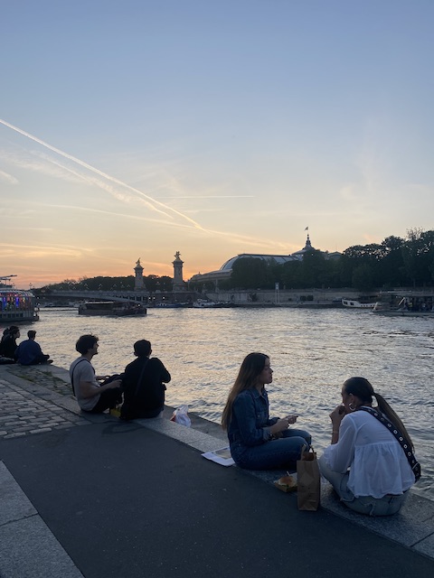 paris nightlife